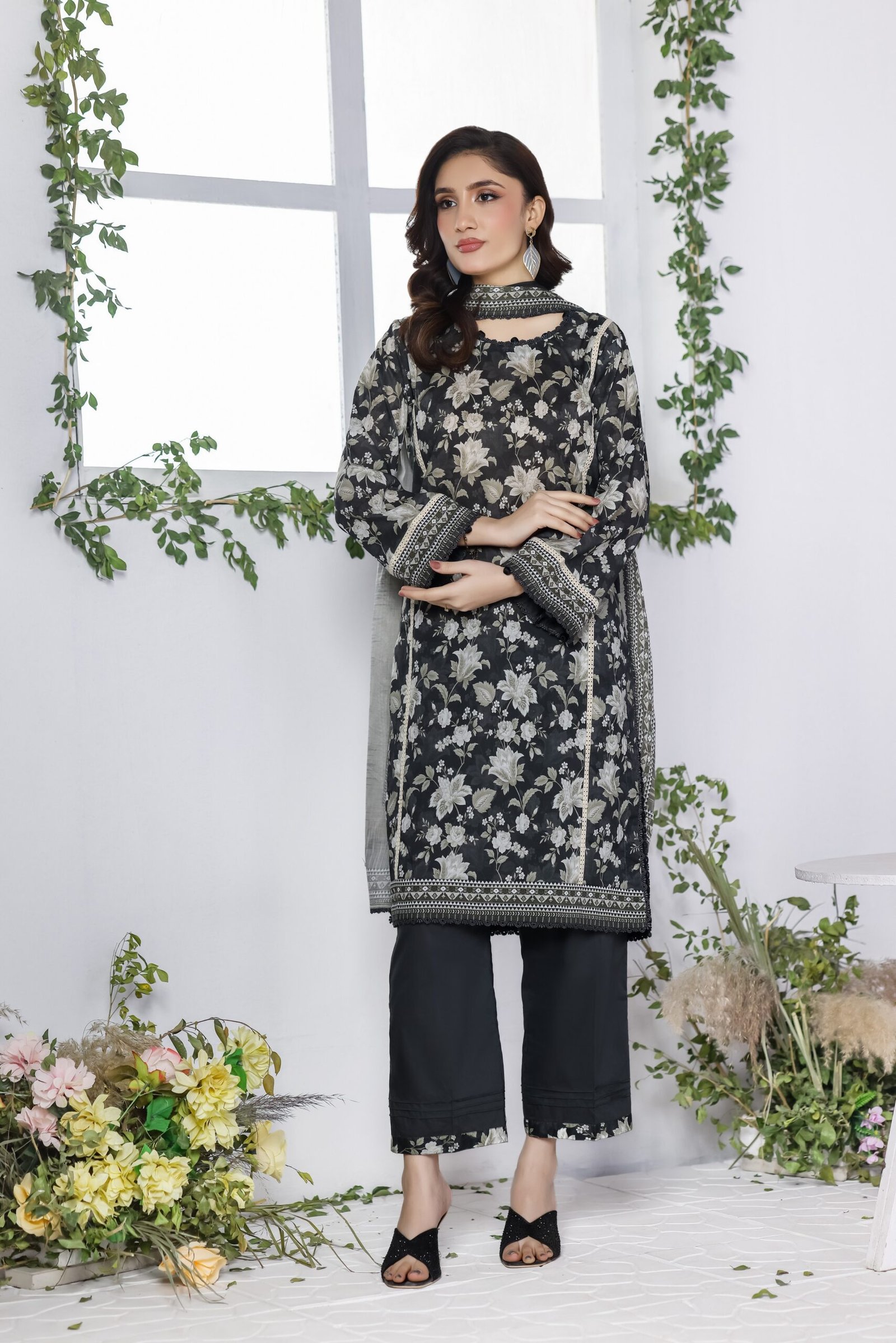 Salina Stitched Digital Printed Lawn Vol-11 Suit 11-6 Summer Ready to Wear Collection - Image 3